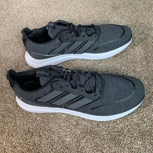 adidas ee9852